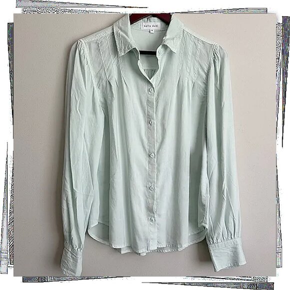 NWOT: Light Turquoise Pintuck Buttondown Shirt (S) by Bella Dahl - Picture 5 of 6